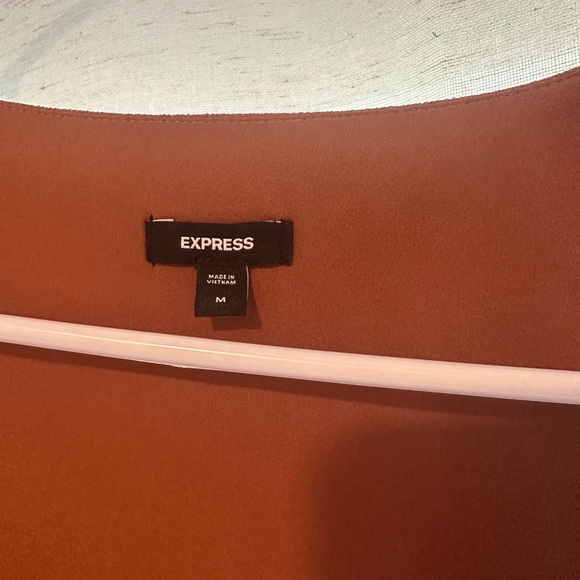 Express top - Picture 2 of 3